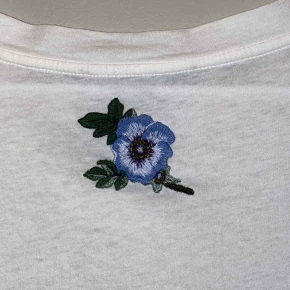 Authentic White Oversized Gucci Logo T-Shirt - Picture 9 of 10